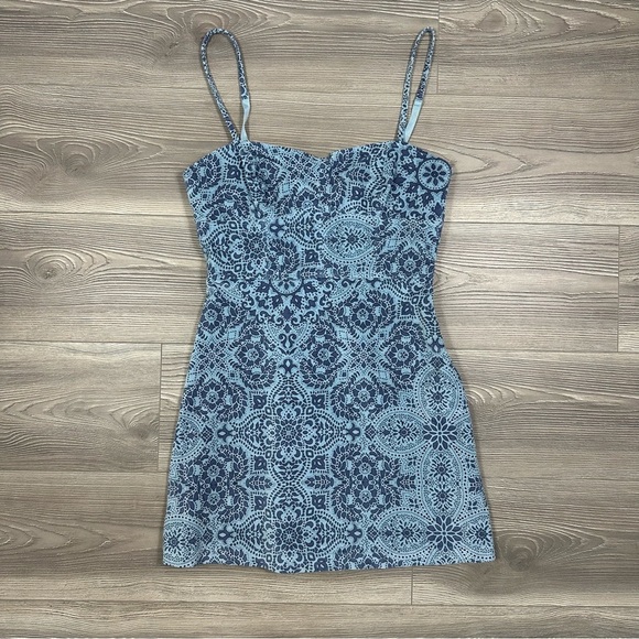 Urban Outfitters Blue Velvet Brocade Mini‎ Dress Adjustable Straps Size M NWT - Picture 1 of 6